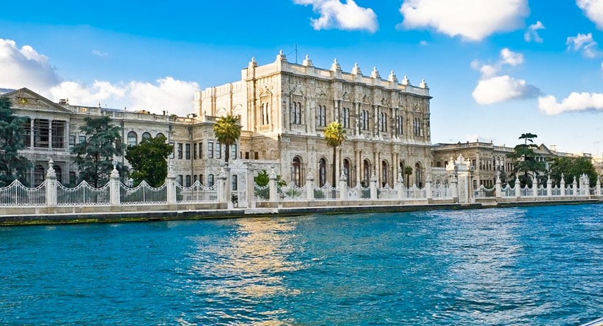 Dolmabahçe Palace Entry Ticket Skip the Line Access in Istanbul