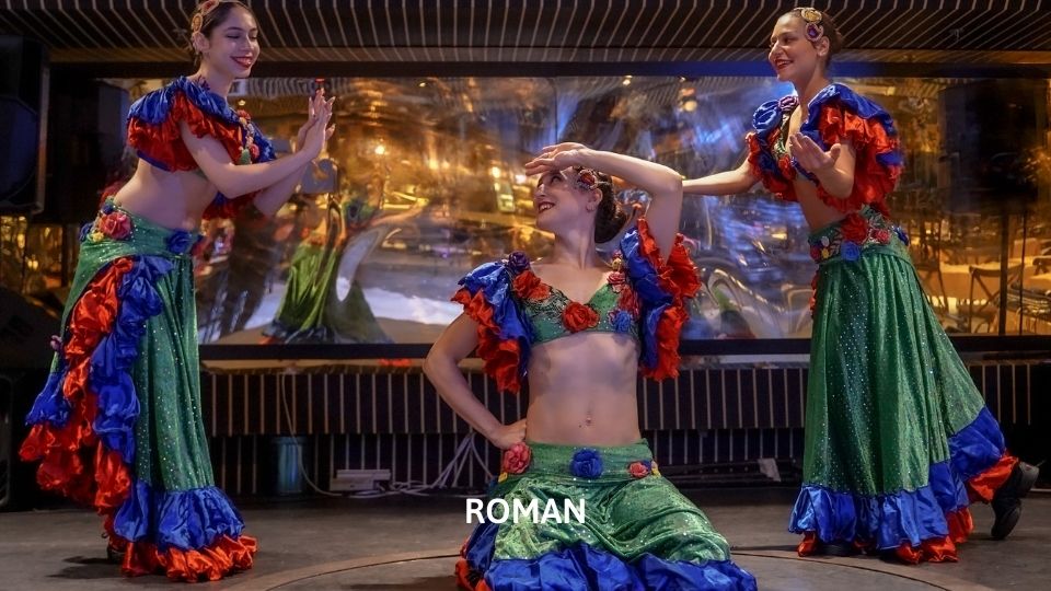 LARGE MENU BOSPHORUS CRUISE 2025 : PRIVATE STANDART TABLE WITH LARGE MENU - Meeting Point